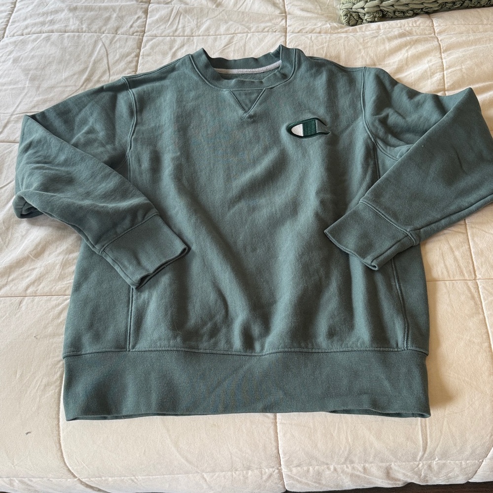 Champion Sweatshirt